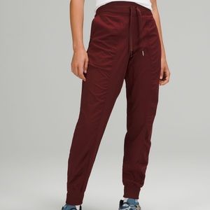 Lululemon dance studio mid-rise jogger